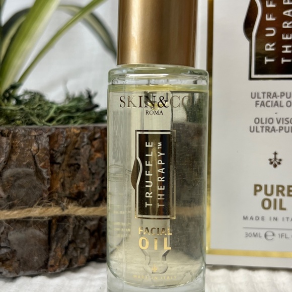 Skin & Co Truffle Therapy Ultra-Pure Facial Oil - Picture 5 of 6